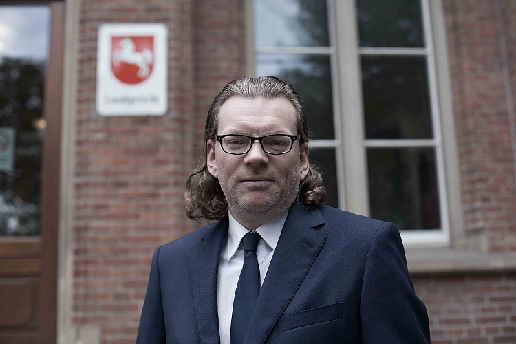 Lawyer and private lecturer Dr. habil. Kristian F. Stoffers